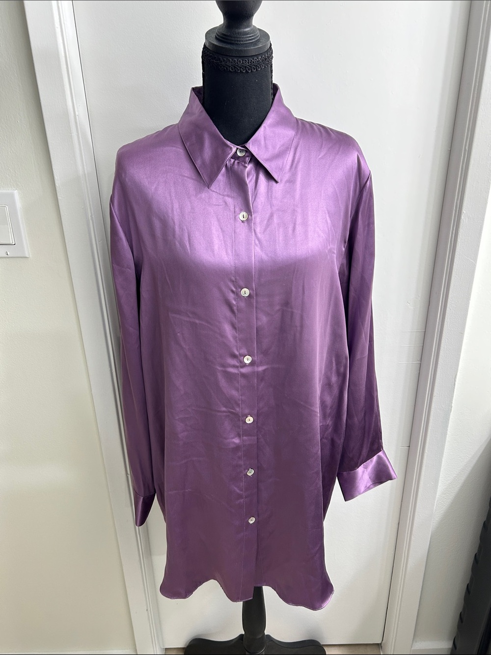 Victoria's Secret 100% Silk Purple Button-Down Pajama Shirt Size L
